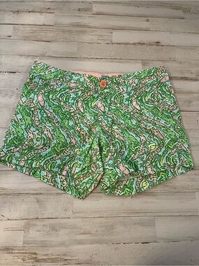 Women’s Lilly Pulitzer Callahan Shorts Green Alligator Print Size 4